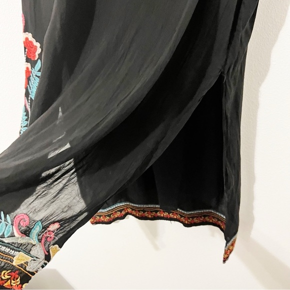 JOHNNY WAS GEORGETTA LONG TUNIC WITH FLORAL EMBROIDERY BOAT NECKLINE Black Large - Picture 4 of 7